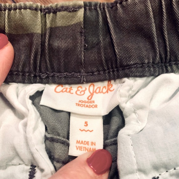 Cat & Jack Camouflage pants - Picture 3 of 3